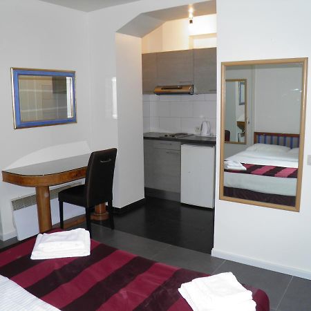 Holidays Apart-Hotel Anderlecht Extérieur photo